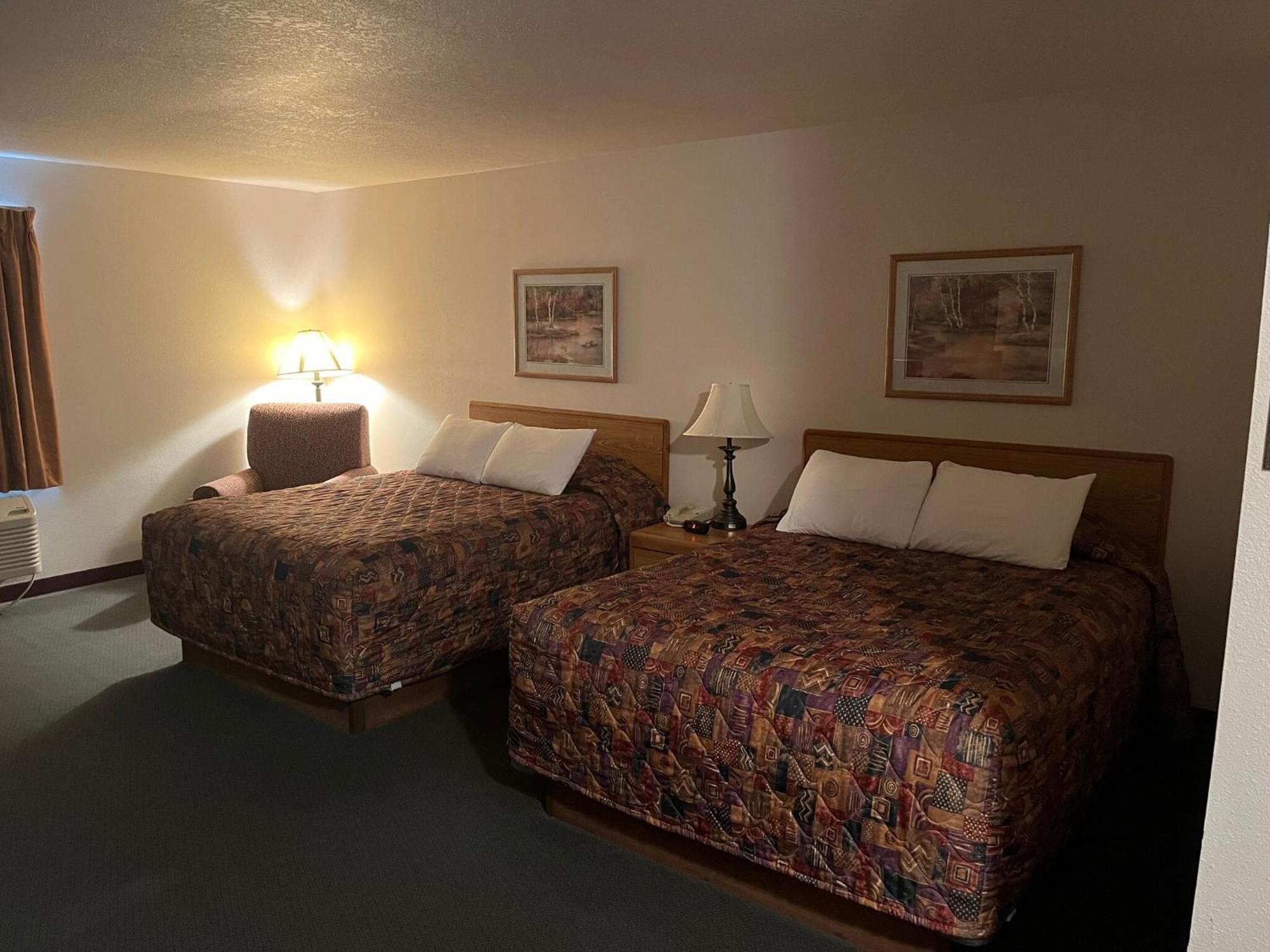 Country Haven Inn Burlington Bagian luar foto